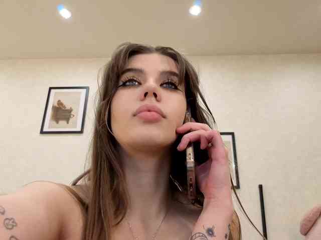 dolly-ll's chat room