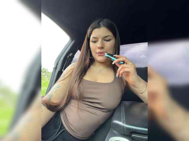 -MaybeBaby-'s chat room