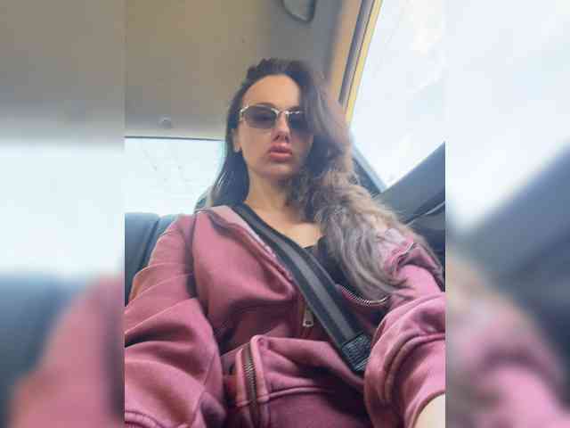 Dikiy_Angel's chat room