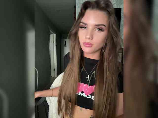 SweetyMia's chat room