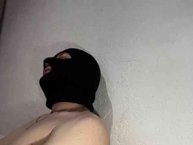 Pusydiamond's chat room