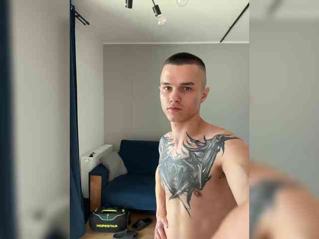 AAOneLove's chat room