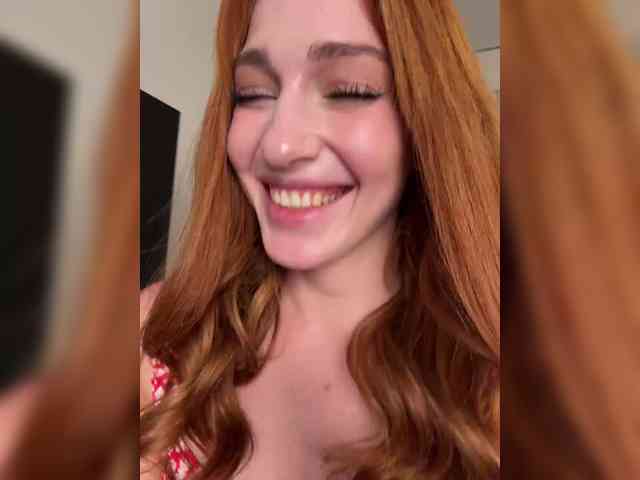 VictoriaBix's chat room
