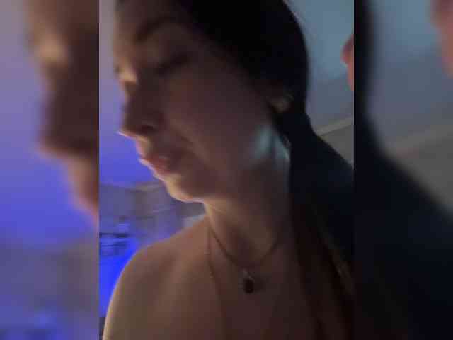 _dashulka_'s chat room