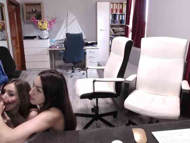 Dajla's chat room