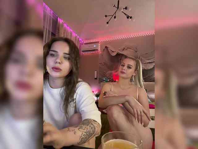 _Katrinka_'s chat room
