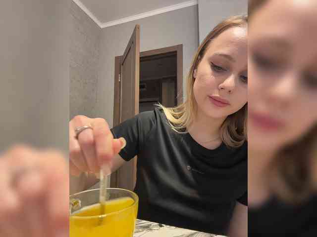 _Katrinka_'s chat room