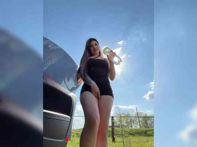 -MaybeBaby-'s chat room