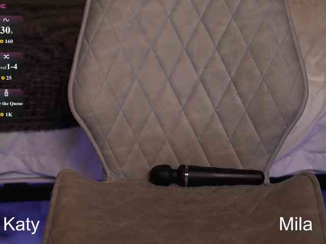 MilaLuxury's chat room
