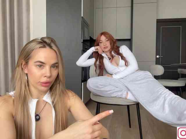 diffgirls1-1's chat room