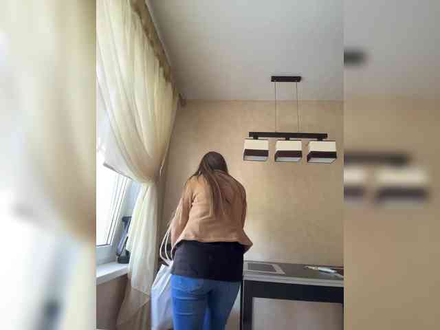 LolaSexxx's chat room