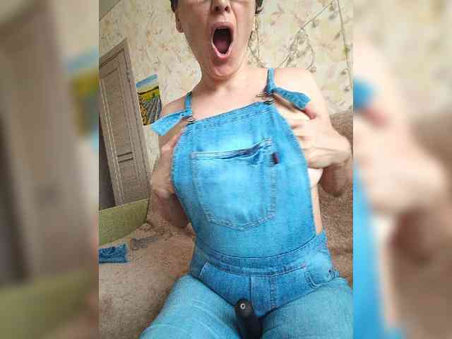 JUICY-JU's chat room