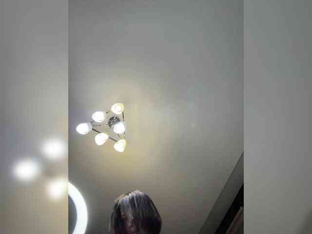 BabyDarii's chat room