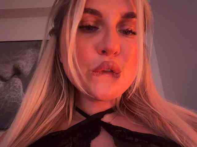 Stiflers_mom's chat room