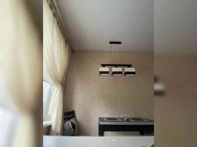 LolaSexxx's chat room