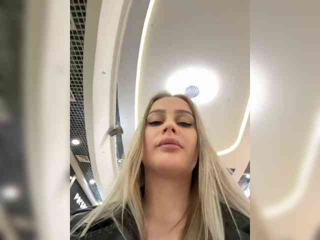 _Katrinka_'s chat room