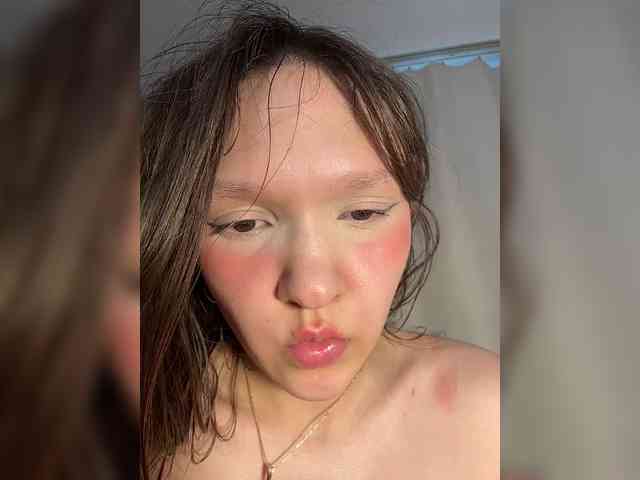 CuteLolly's chat room