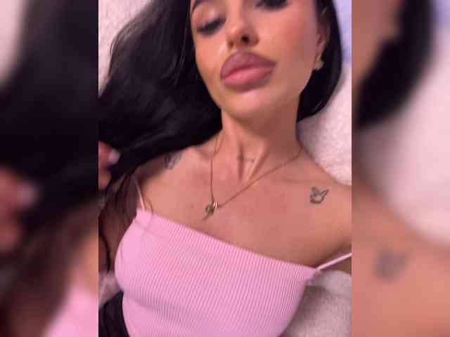 _Anasteisha_'s chat room
