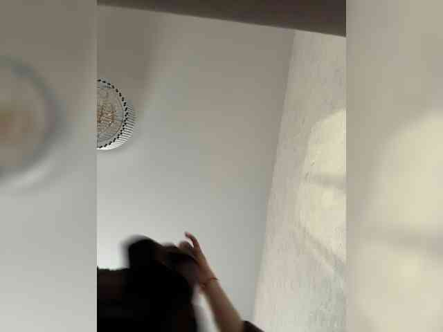 -ALLINA-'s chat room