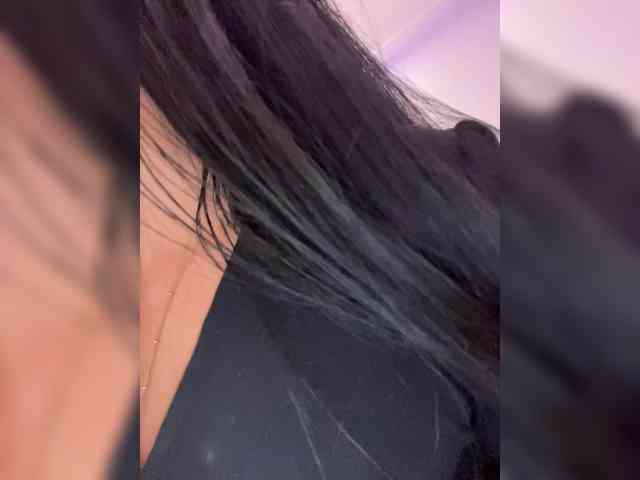 _Anasteisha_'s chat room