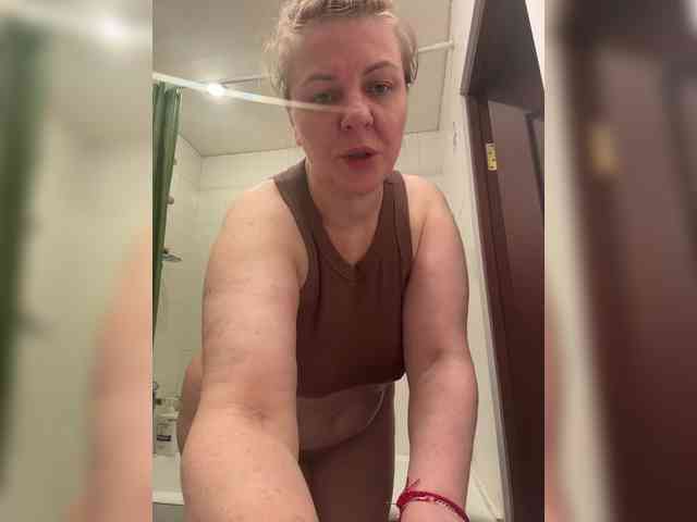 Veronika_Gold's chat room