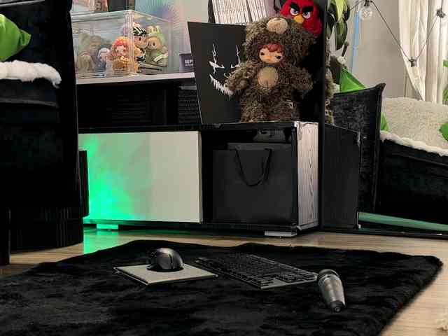 Kira_Li_Lime's chat room