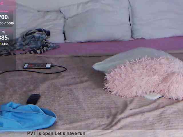 B_A_B_E_L's chat room