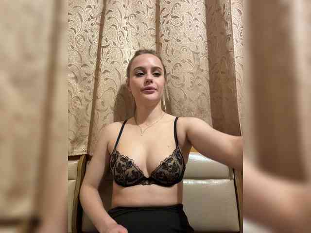 _Katrinka_'s chat room