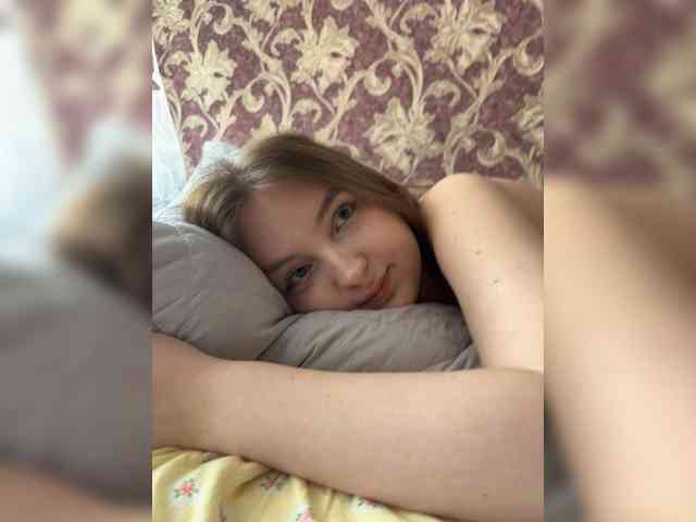 Arinkaaaa's chat room