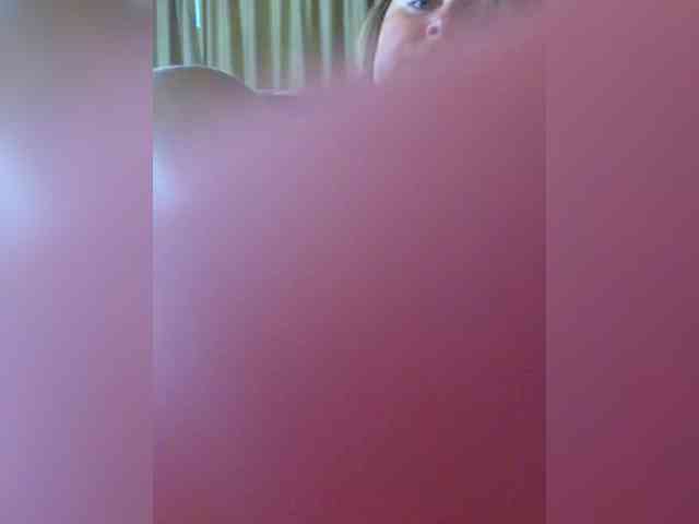 FLUFFY_BEAUTY's chat room