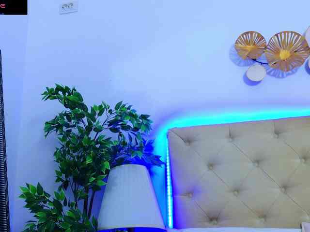 DaliyaArabian's chat room