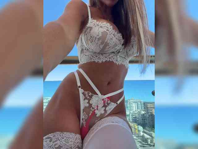 OrgazMia's chat room