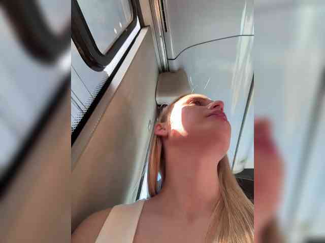 _Katrinka_'s chat room