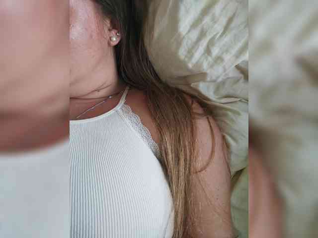 Bonne-Aurore's chat room