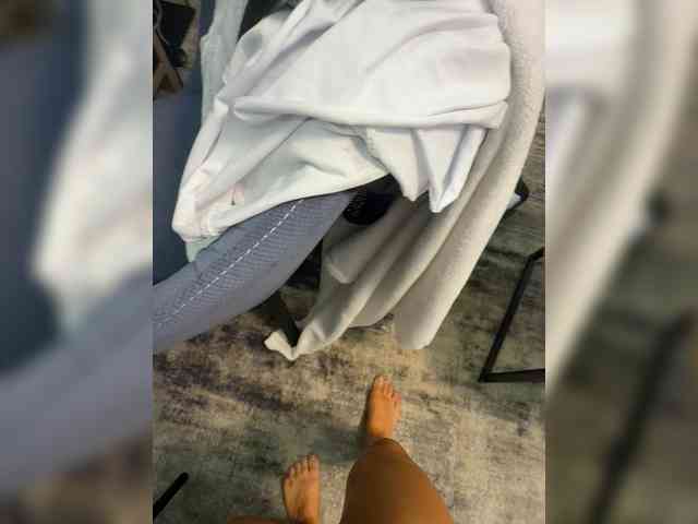 Ekaterina2221's chat room
