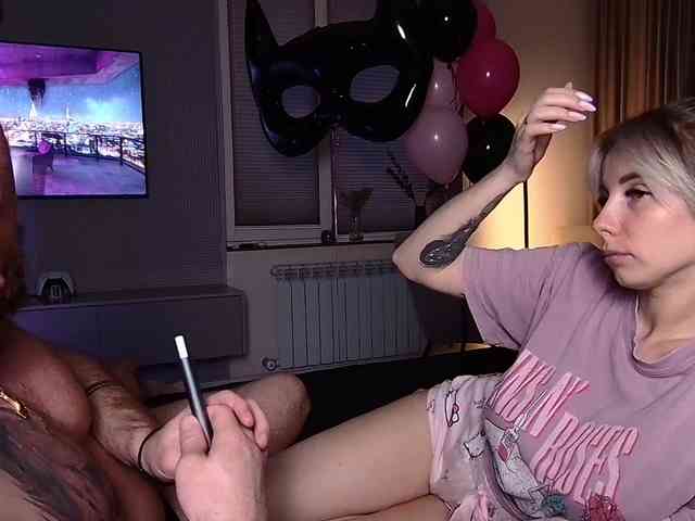 NIKI7377's chat room