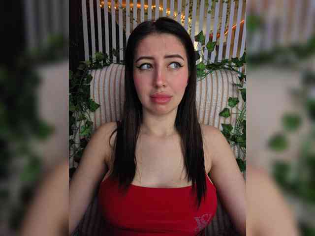 -Violetttttka-'s chat room