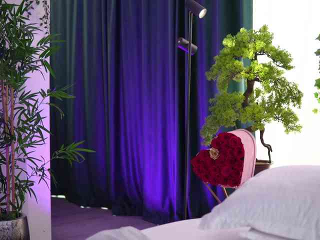 ArtTeasee's chat room