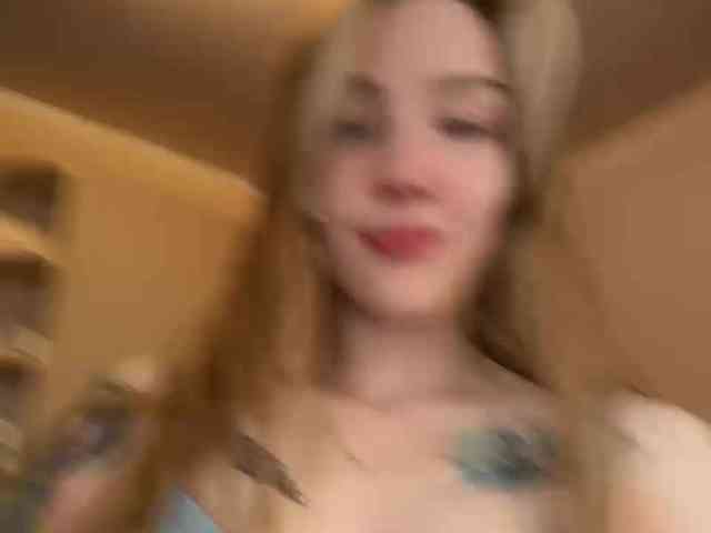 AlinnaAnnila's chat room