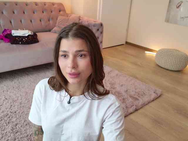 LennaGodess's chat room