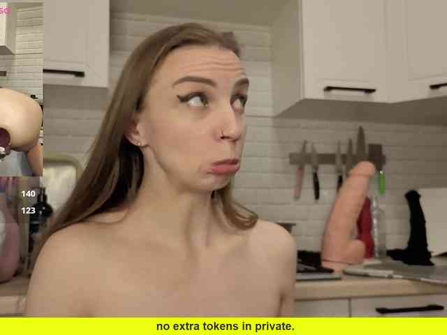 Fist-ashka's chat room