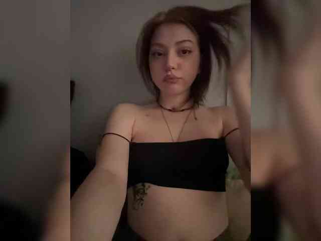 CherryBaby-1's chat room