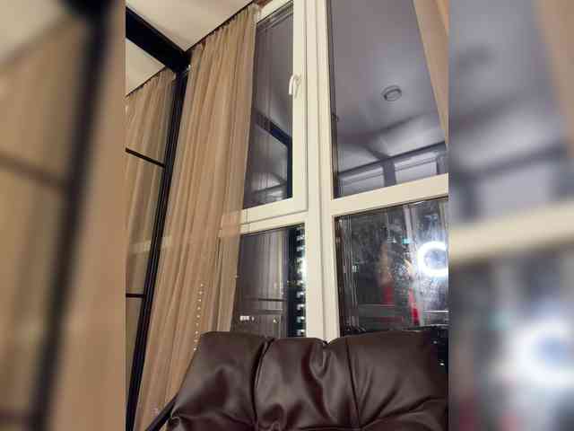 Cristi-Candy's chat room