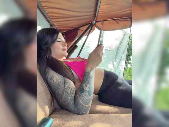-MaybeBaby-'s chat room