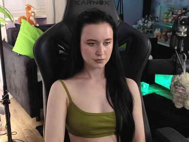 Kira_Li_Lime's chat room