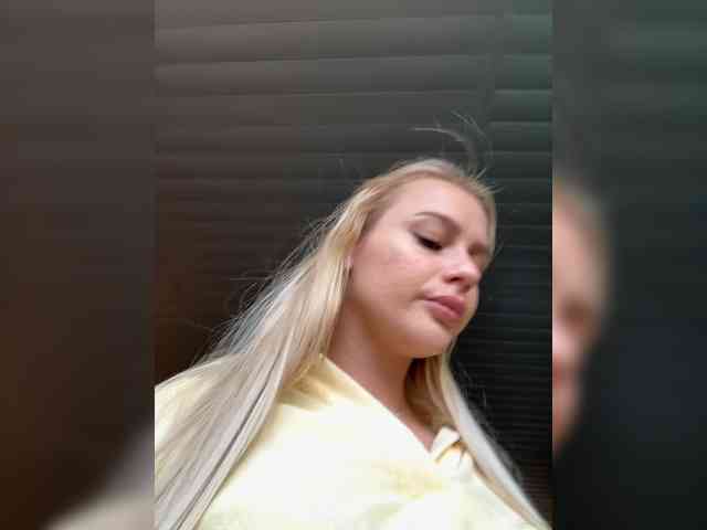 _Katrinka_'s chat room