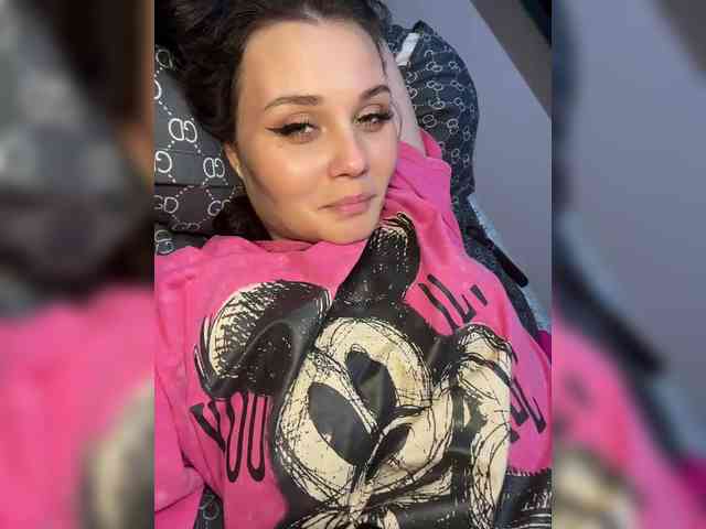 _Milashka_'s chat room