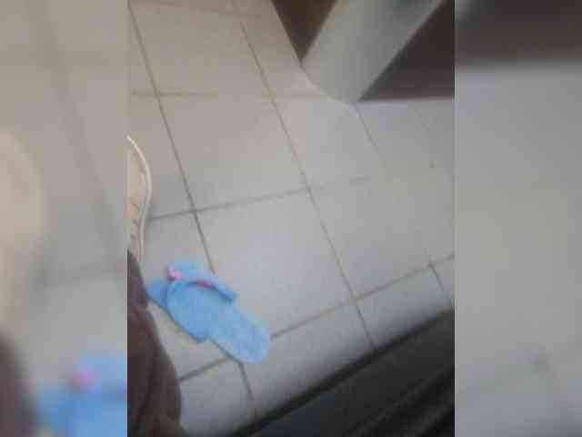 EditaMilf's chat room