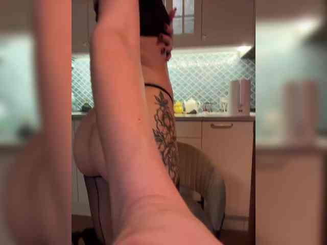 -SATIVA-'s chat room