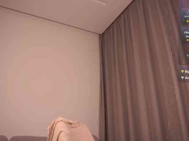 Adalin_Moore's chat room